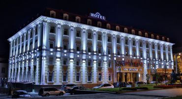Готель Україна Рівне